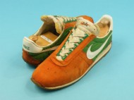 70’s NIKE ナイキ スティング 筆記体 日本製 Size 12 希少 買取査定